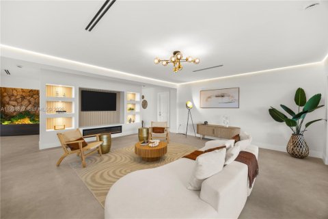 Villa ou maison à vendre à Miami, Floride: 3 chambres, 196.21 m2 № 1996883 - photo 10