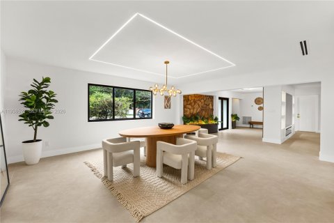 Villa ou maison à vendre à Miami, Floride: 3 chambres, 196.21 m2 № 1996883 - photo 20