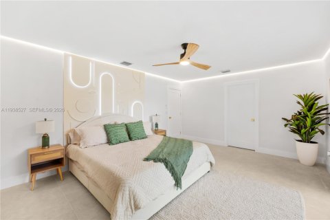 Villa ou maison à vendre à Miami, Floride: 3 chambres, 196.21 m2 № 1996883 - photo 24