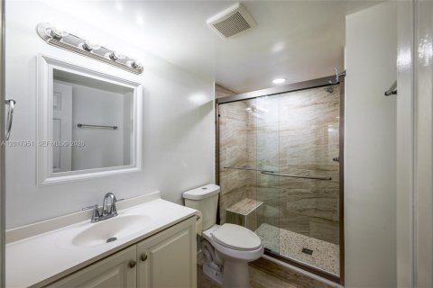 Condo in Boynton Beach, Florida, 2 bedrooms  № 2244299 - photo 26