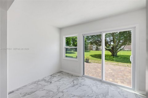 Condo in Boynton Beach, Florida, 2 bedrooms  № 2244299 - photo 20