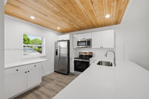 Condo in Boynton Beach, Florida, 2 bedrooms  № 2244299 - photo 7