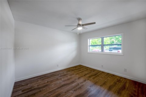 Condo in Boynton Beach, Florida, 2 bedrooms  № 2244299 - photo 25