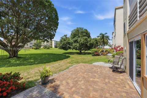 Condo in Boynton Beach, Florida, 2 bedrooms  № 2244299 - photo 28