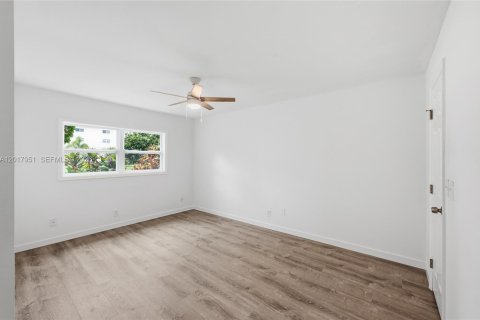 Condo in Boynton Beach, Florida, 2 bedrooms  № 2244299 - photo 27