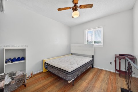 Casa en venta en Hudson, Florida, 3 dormitorios № 1893446 - foto 24