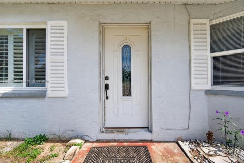 Casa en venta en Hudson, Florida, 3 dormitorios № 1893446 - foto 7