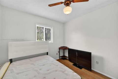 House in Hudson, Florida 3 bedrooms № 1893446 - photo 26