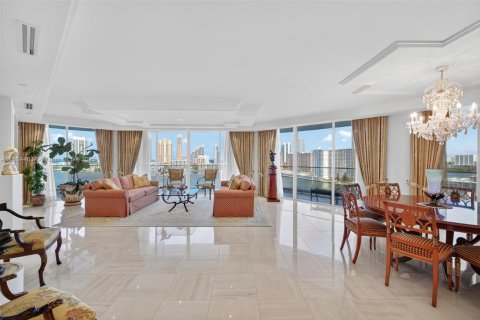 Condo in Aventura, Florida, 3 bedrooms  № 1790365 - photo 1