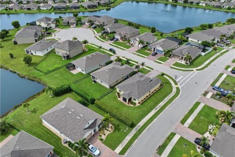 Casa en venta en Cape Coral, Florida, 3 dormitorios, 144.46 m2 № 2385800 - foto 13