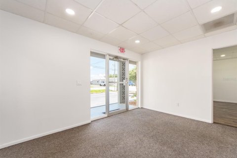 Commercial property in Clearwater, Florida 345.5 sq.m. № 1789564 - photo 5