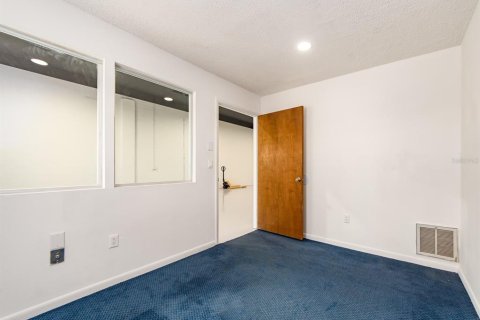 Propiedad comercial en alquiler en Clearwater, Florida, 345.5 m2 № 1789564 - foto 21