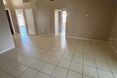 Casa en alquiler en Lakeland, Florida, 3 dormitorios, 104.89 m2 № 2219395 - foto 3
