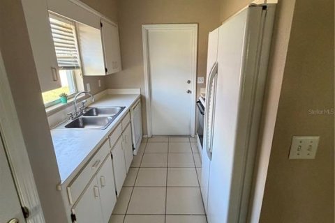 Casa en alquiler en Lakeland, Florida, 3 dormitorios, 104.89 m2 № 2219395 - foto 9