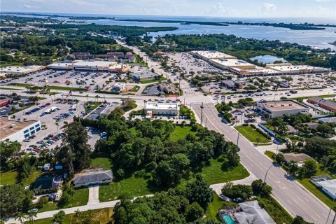 Terreno en venta en Englewood, Florida № 2283485 - foto 2