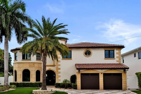 Casa en venta en Lighthouse Point, Florida, 6 dormitorios, 438.59 m2 № 2085082 - foto 2
