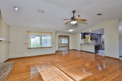 Villa ou maison à vendre à Seffner, Floride: 3 chambres, 221.76 m2 № 1851194 - photo 5