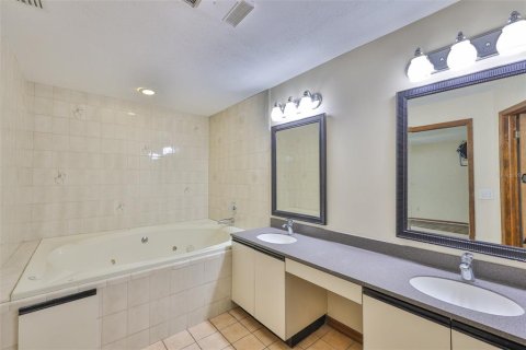 Villa ou maison à vendre à Seffner, Floride: 3 chambres, 221.76 m2 № 1851194 - photo 21