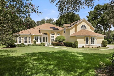 Casa en venta en Apopka, Florida, 5 dormitorios, 325.72 m2 № 2233752 - foto 2