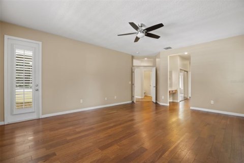 Casa en venta en Apopka, Florida, 5 dormitorios, 325.72 m2 № 2233752 - foto 22