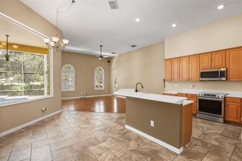 Casa en venta en Apopka, Florida, 5 dormitorios, 325.72 m2 № 2233752 - foto 14