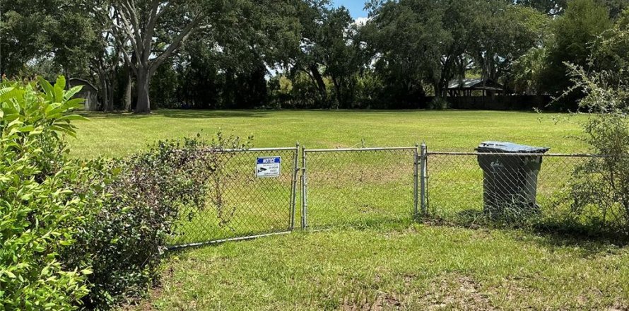 Terreno en Tampa, Florida № 1880942