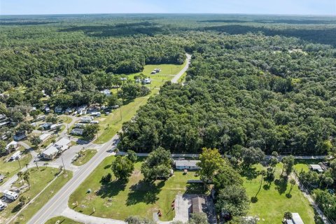 Casa en venta en Astor, Florida, 4 dormitorios, 161.09 m2 № 2384092 - foto 22