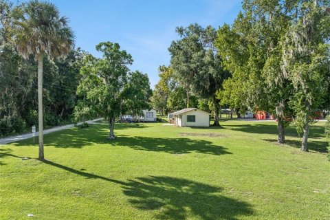 Casa en venta en Astor, Florida, 4 dormitorios, 161.09 m2 № 2384092 - foto 25