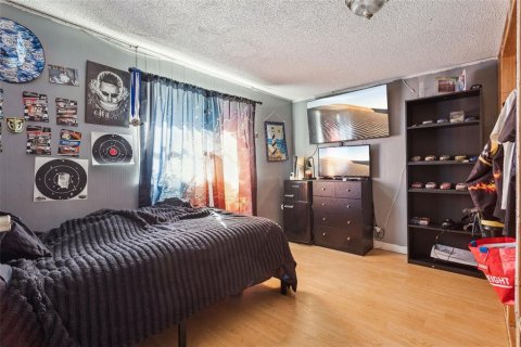 Casa en venta en Astor, Florida, 4 dormitorios, 161.09 m2 № 2384092 - foto 11