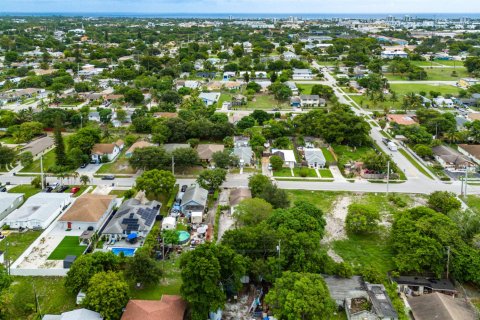Villa ou maison à vendre à Delray Beach, Floride: 2 chambres, 69.49 m2 № 2250337 - photo 27