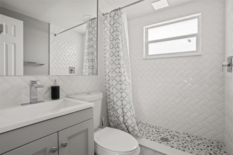 Commercial property in Tampa, Florida 198.44 sq.m. № 1723757 - photo 23