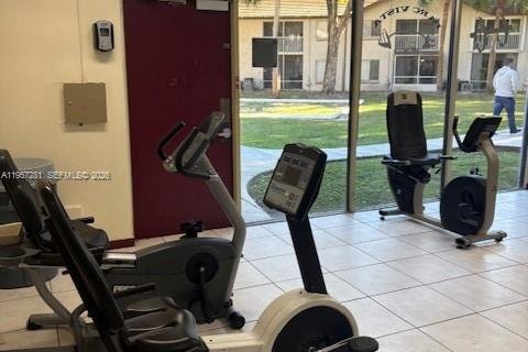 Apartamento en alquiler en Miami, Florida, 2 dormitorios, 97.08 m2 № 2018024 - foto 20