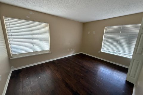 Casa en venta en Weeki Wachee, Florida, 4 dormitorios, 165.37 m2 № 2102226 - foto 11