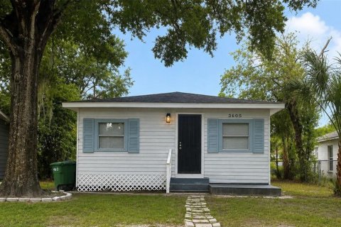 Villa ou maison à Tampa, Floride 3 chambres, 69.49 m2 № 2329519
