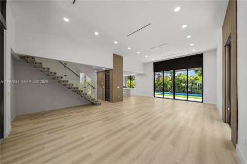 Купить виллу или дом в Майами, Флорида 5 спален, 283.91м2, № 2072024 - фото 10