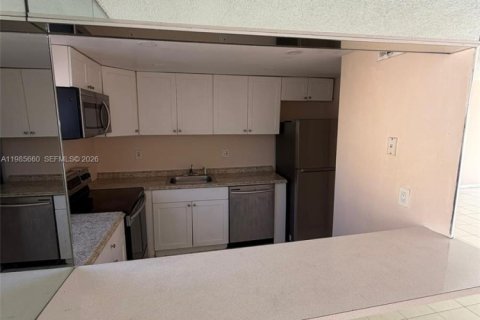 Купить кондоминиум в Майами, Флорида 2 спальни, 111.76м2, № 2049044 - фото 4