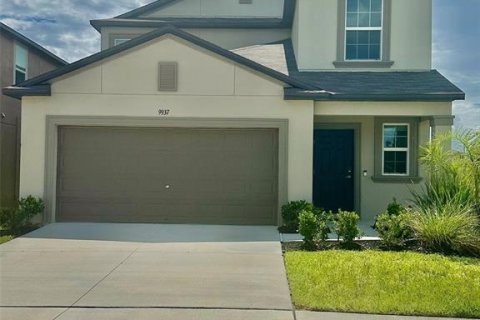 Casa en venta en Wesley Chapel, Florida, 5 dormitorios, 221.94 m2 № 1787487 - foto 1