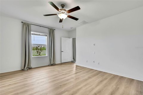 Casa en venta en Wesley Chapel, Florida, 5 dormitorios, 221.94 m2 № 1787487 - foto 19