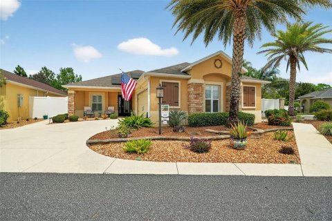 Casa en venta en The Villages, Florida, 3 dormitorios, 153.47 m2 № 1912512 - foto 1