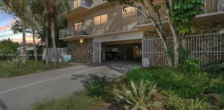 Appartement à North Miami, Floride 2 chambres, 83.61 m2 № 1888281