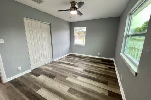 Casa en alquiler en Saint Petersburg, Florida, 4 dormitorios, 145.86 m2 № 1853790 - foto 22