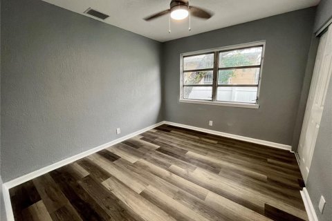 Casa en alquiler en Saint Petersburg, Florida, 4 dormitorios, 145.86 m2 № 1853790 - foto 19