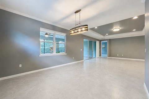 Купить виллу или дом в Деланд, Флорида 8 комнат, 221.76м2, № 2222463 - фото 28