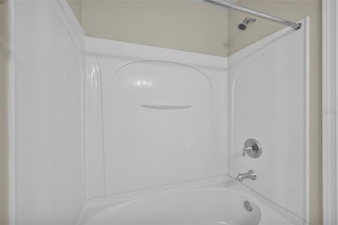 Townhouse in Jacksonville, Florida 2 bedrooms, 115.94 sq.m. № 2386372 - photo 22