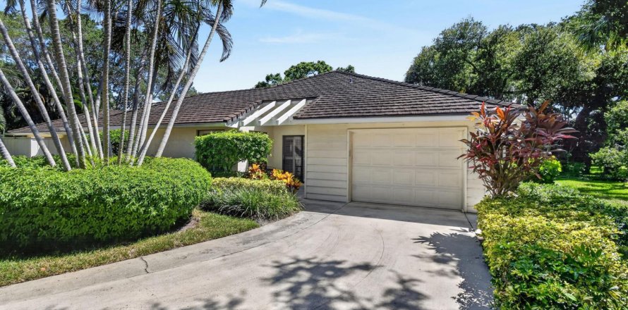 Condominio en North Palm Beach, Florida, 3 dormitorios № 2246365