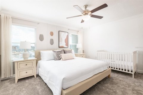 Adosado en venta en Kissimmee, Florida, 4 dormitorios, 177.81 m2 № 1902147 - foto 13