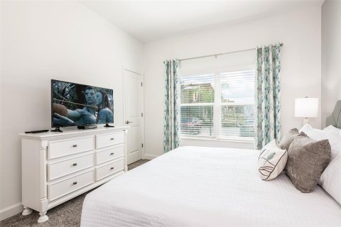 Adosado en venta en Kissimmee, Florida, 4 dormitorios, 177.81 m2 № 1902147 - foto 12