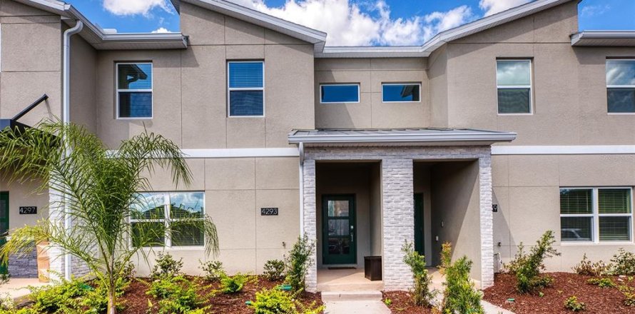 Adosado en Kissimmee, Florida 4 dormitorios, 177.81 m2 № 1902147