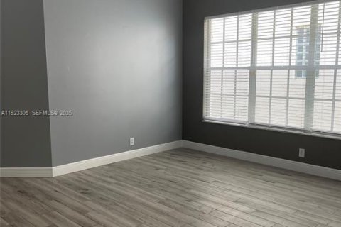 Casa en venta en Coral Springs, Florida, 3 dormitorios, 175.03 m2 № 1982058 - foto 6