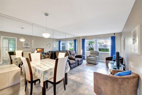 Купить кондоминиум в Лодердейл-Лейкс, Флорида 1 спальня, 63.55м2, № 1998273 - фото 7